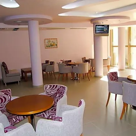 酒店 Green Hotel 地拉那